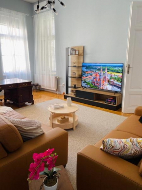 Gaudi Apartman
